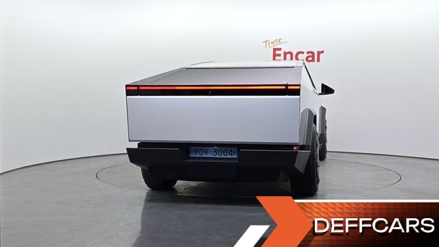 Tesla CYBERTRUCK AWD купить на сайте DeffCars