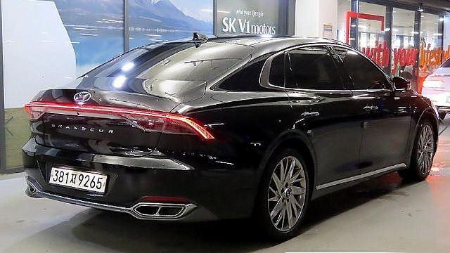 Hyundai GRANDEUR 3.3 Calligraphy купить на сайте DeffCars
