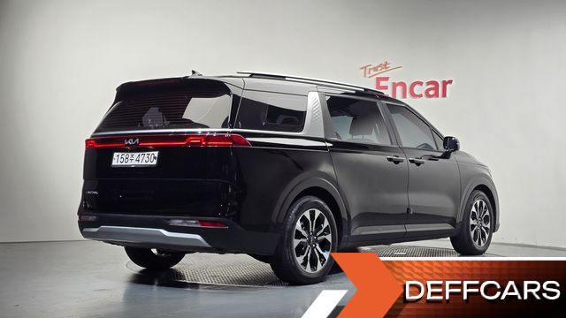 Kia CARNIVAL 9-Seater Prestige купить на сайте DeffCars