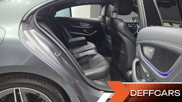 Mercedes CLS-CLASS CLS300d AMG Line купить на сайте DeffCars