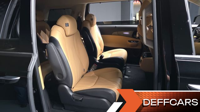 Kia CARNIVAL 9-Seater Signature купить на сайте DeffCars