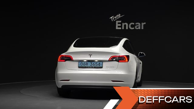 Tesla MODEL 3 Long Range AWD купить на сайте DeffCars