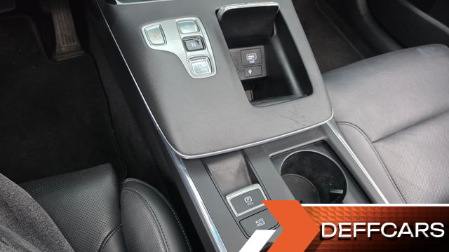 Hyundai GRANDEUR 2.5 Exclusice купить на сайте DeffCars