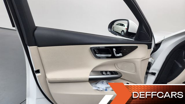 Mercedes C-CLASS C300 4MATIC Avantgarde купить на сайте DeffCars