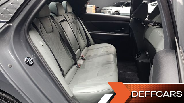 Hyundai AVANTE 1.6 Inspiration купить на сайте DeffCars