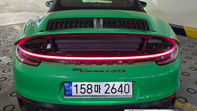 Porsche 911 Carrera 4 GTS Cabriolet купить на сайте DeffCars