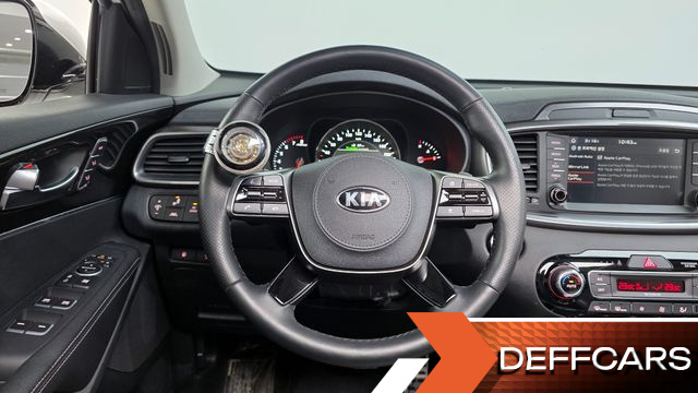 Kia SORENTO Gasoline 2.0 Turbo 2WD Master Special купить на сайте DeffCars