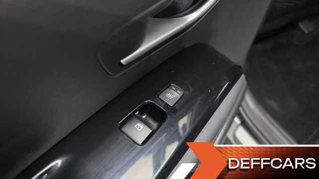 Hyundai TUCSON Diesel 2.0 2WD Inspiration купить на сайте DeffCars
