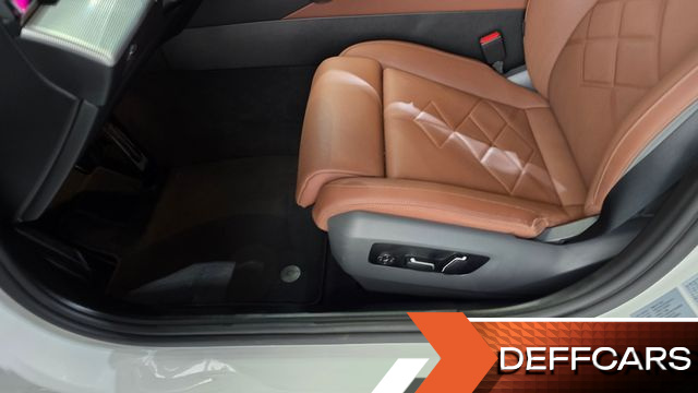 BMW 5-SERIES 530e xDrive M Sport купить на сайте DeffCars