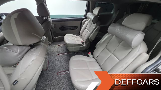 Kia CARNIVAL 9-Seater Noblesse купить на сайте DeffCars