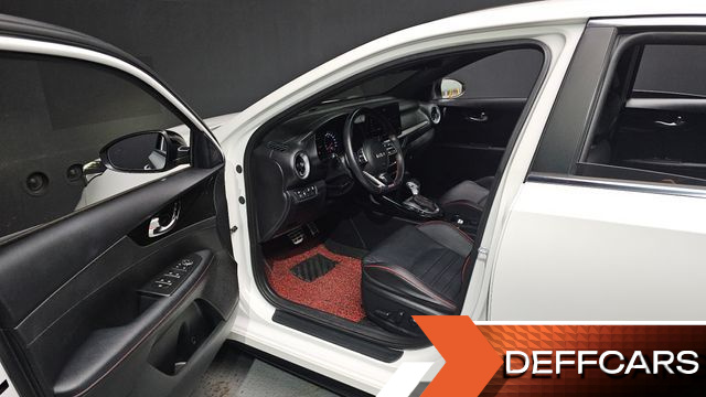 Kia K3 1.6 Turbo GT 5Door Signature купить на сайте DeffCars