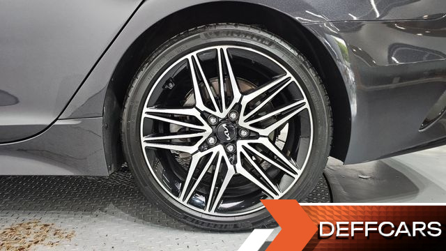 Kia STINGER 2.5 Masters купить на сайте DeffCars