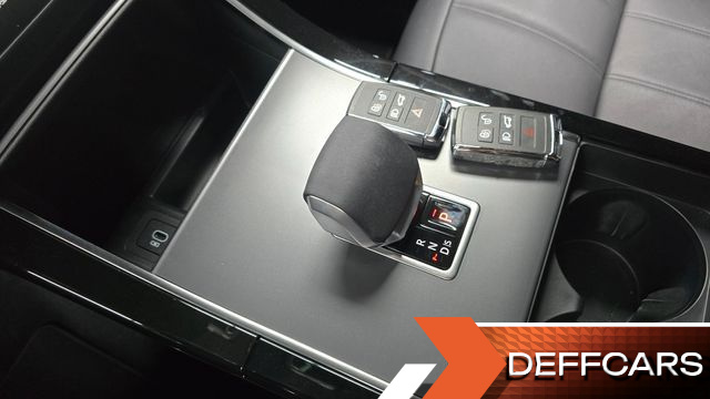 Land Rover RANGE ROVER EVOQUE P250 Dynamic SE купить на сайте DeffCars