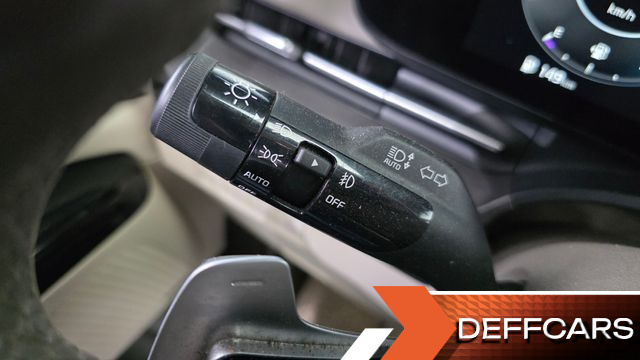 Kia CARNIVAL 9-Seater Signature купить на сайте DeffCars