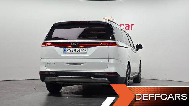 Kia CARNIVAL 9-Seater Noblesse купить на сайте DeffCars