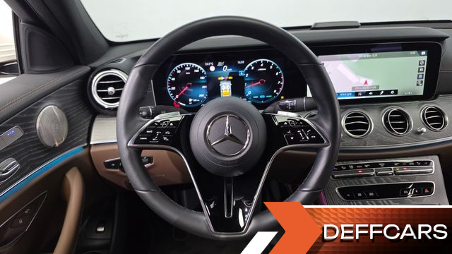 Mercedes E-CLASS E350 4MATIC Exclusive купить на сайте DeffCars