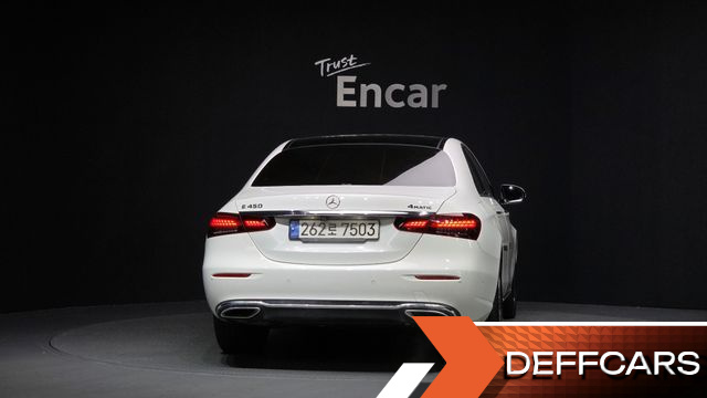 Mercedes E-CLASS E450 4MATIC Exclusive купить на сайте DeffCars