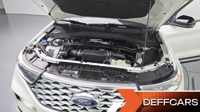 Ford EXPLORER 3.0 Platinum 4WD купить на сайте DeffCars