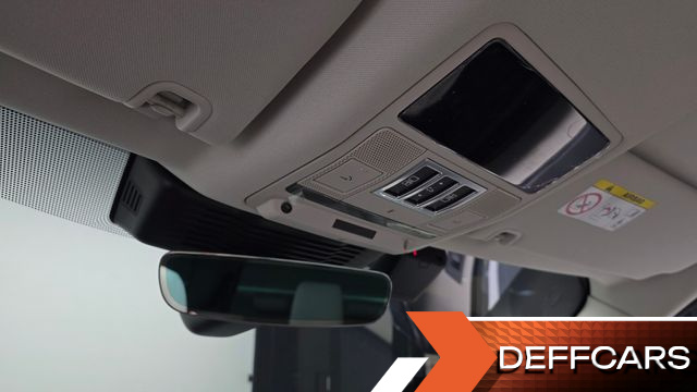 Land Rover DISCOVERY D250 S купить на сайте DeffCars