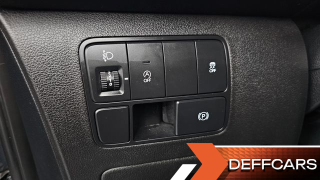 Hyundai STARIA Tourer 11-Seater Smart купить на сайте DeffCars