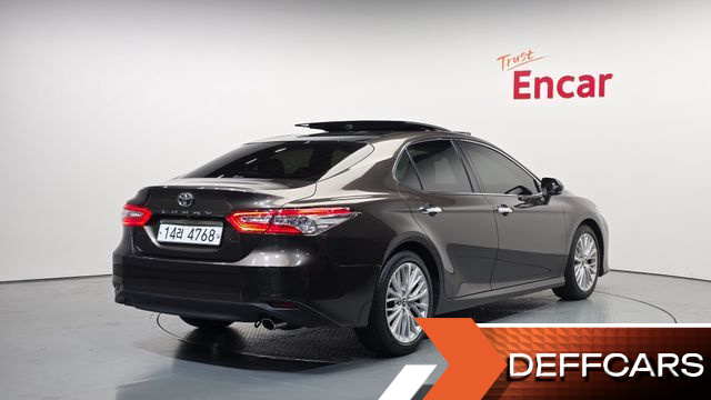 Toyota CAMRY 2.5 купить на сайте DeffCars