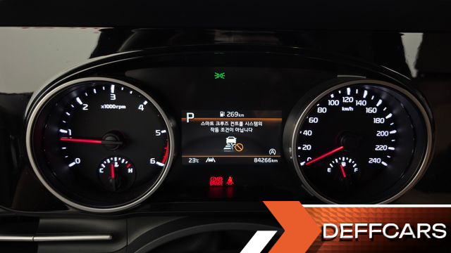 Kia CARNIVAL Diesel 9-Seater Noblesse купить на сайте DeffCars
