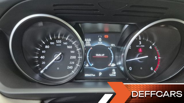 Land Rover DISCOVERY 2.0 SD4 SE купить на сайте DeffCars