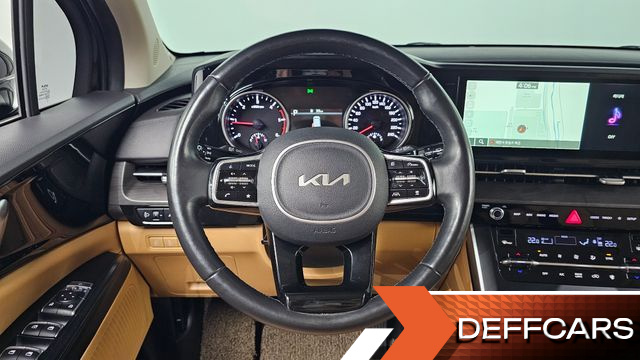 Kia CARNIVAL 9-Seater Prestige купить на сайте DeffCars