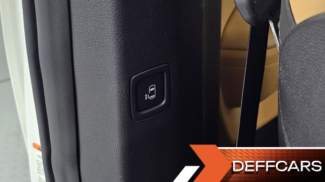 Kia CARNIVAL 9-Seater Noblesse купить на сайте DeffCars