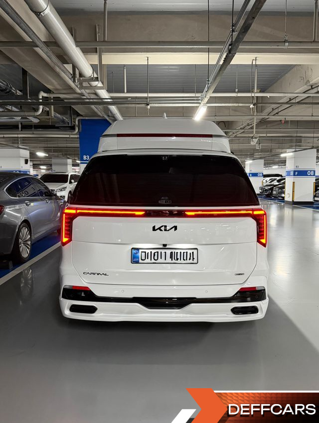 Kia CARNIVAL HEV 9-Seater Hi-Limousine Signature купить на сайте DeffCars
