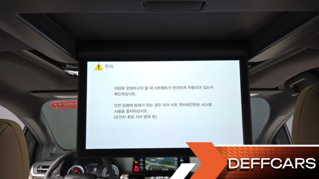 Toyota SIENNA 2.5 Hybrid 2WD купить на сайте DeffCars