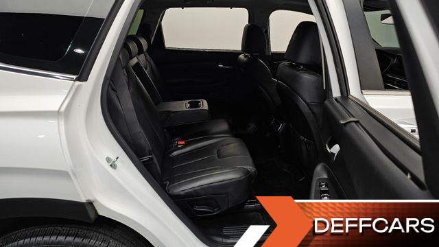 Hyundai SANTAFE HEV 1.6 2WD Prestige купить на сайте DeffCars