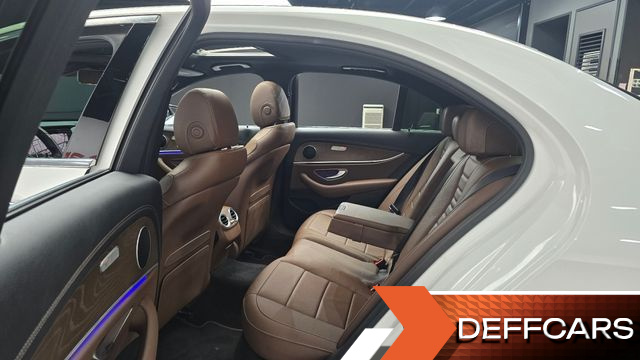 Mercedes E-CLASS E250 Exclusive купить на сайте DeffCars