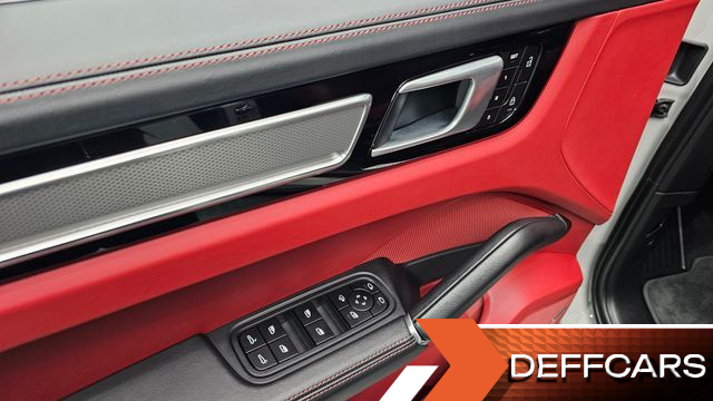 Porsche CAYENNE 3.0 COUPE PLATINUM EDITION купить на сайте DeffCars