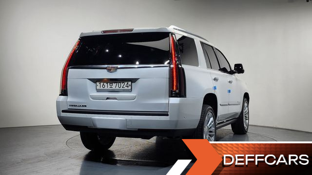 Cadillac ESCALADE 6.2 4th купить на сайте DeffCars