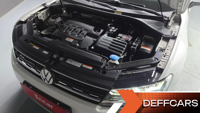 Volkswagen TIGUAN 2.0 TDI Premium купить на сайте DeffCars
