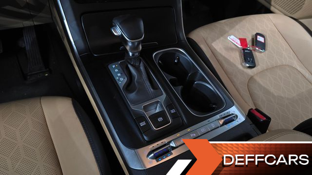 Kia CARNIVAL 9-Seater Prestige купить на сайте DeffCars