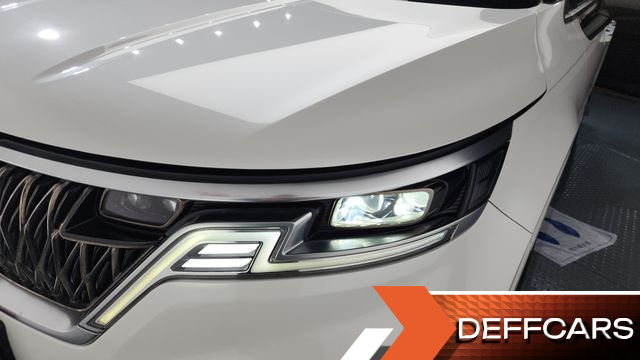 Kia CARNIVAL 9-Seater Signature купить на сайте DeffCars