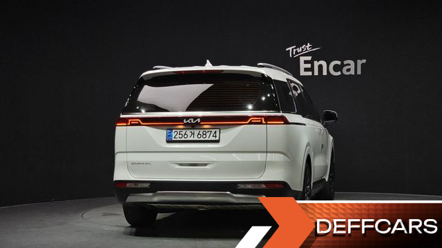 Kia CARNIVAL 9-Seater Signature купить на сайте DeffCars