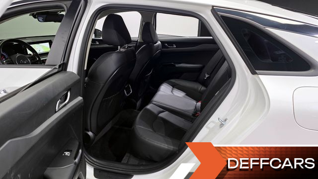 Kia K5 2.0 Prestige купить на сайте DeffCars
