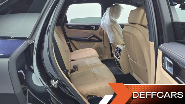 Porsche CAYENNE 3.0 E-Hybrid купить на сайте DeffCars