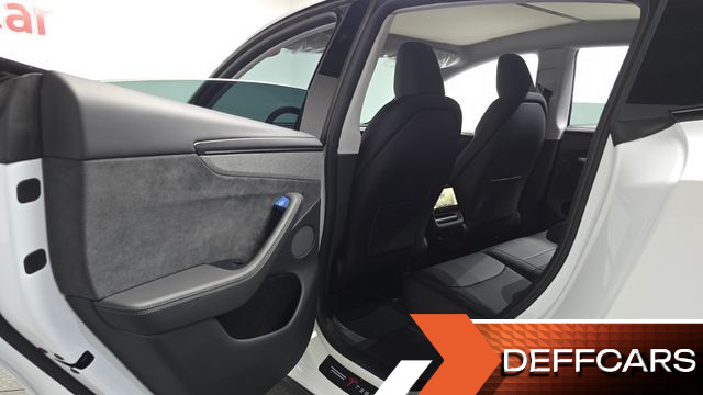 Tesla MODEL Y Long Range AWD купить на сайте DeffCars