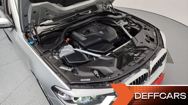 BMW 5-SERIES 520i Luxury купить на сайте DeffCars