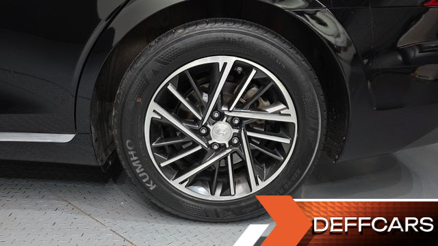 Hyundai GRANDEUR 2.5 Premium Choice купить на сайте DeffCars