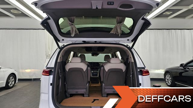Kia CARNIVAL Gasoline 9-Seater Hi-Limousine Signature купить на сайте DeffCars