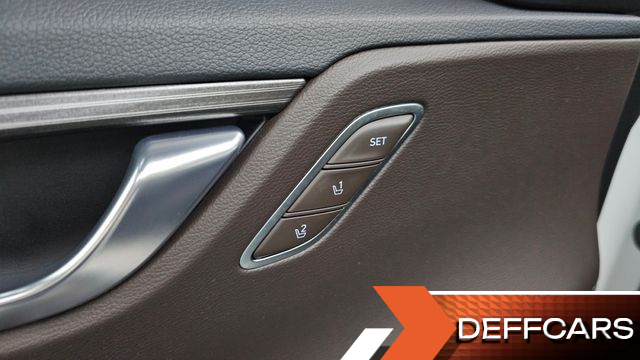 Hyundai GRANDEUR 2.4 Exclusive Special купить на сайте DeffCars