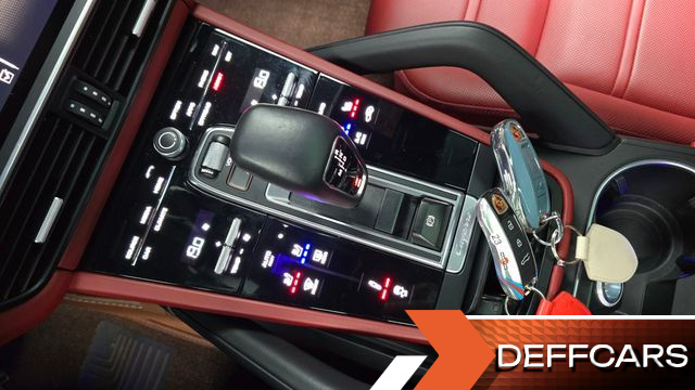 Porsche CAYENNE 3.0 COUPE PLATINUM EDITION купить на сайте DeffCars