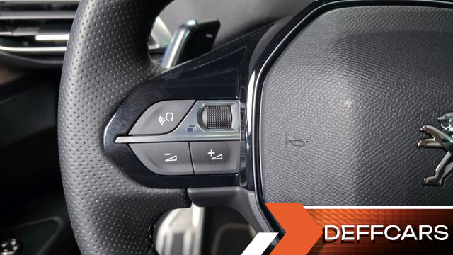 Peugeot 5008 1.2 Pure Tech GT купить на сайте DeffCars