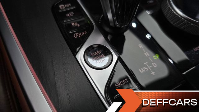 BMW X7 xDrive 30d Design Pure Excellent 6-Seater купить на сайте DeffCars