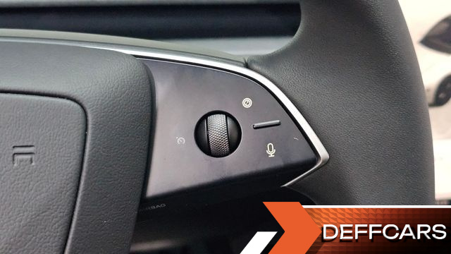 Tesla MODEL Y Long Range AWD купить на сайте DeffCars